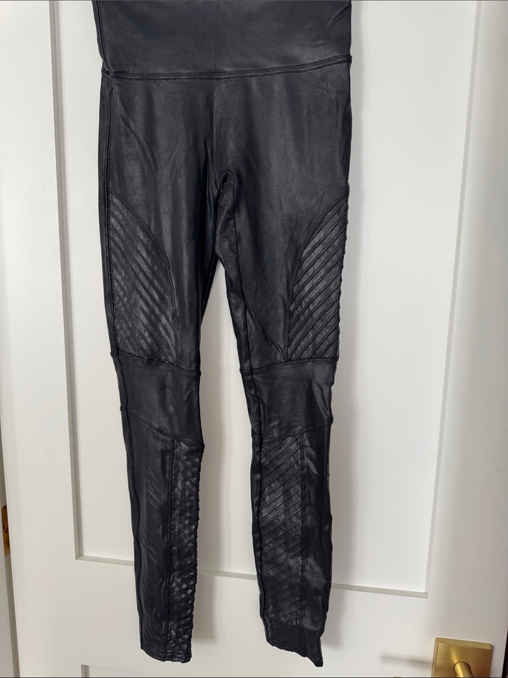 Spanx Black Leather Quilted Panel Leggings Size M